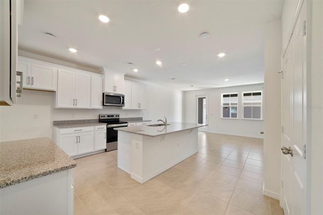 686 LOLA LANE, Oviedo, FL 32765