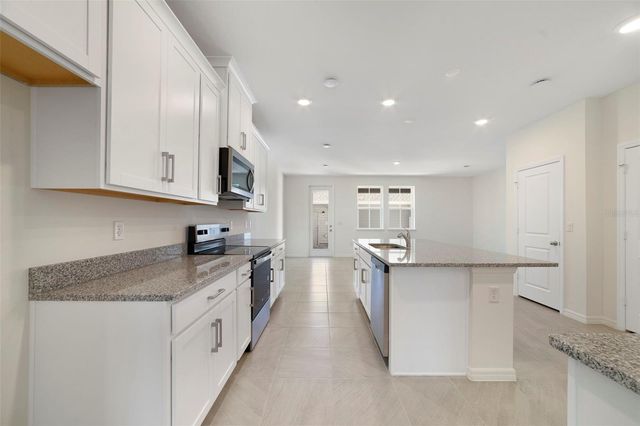 686 LOLA LANE, Oviedo, FL 32765