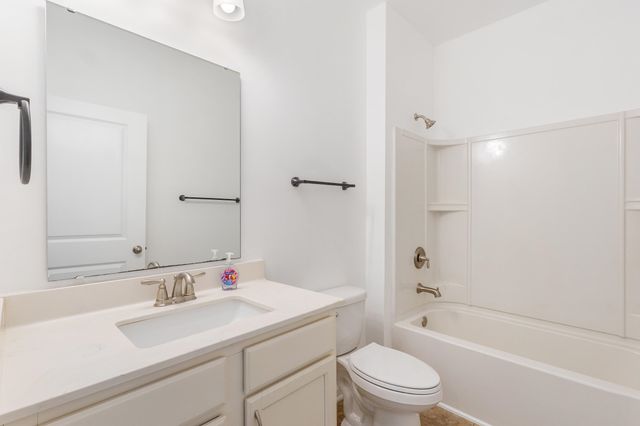 2414 Harbor Cove SW, Supply, NC 28462