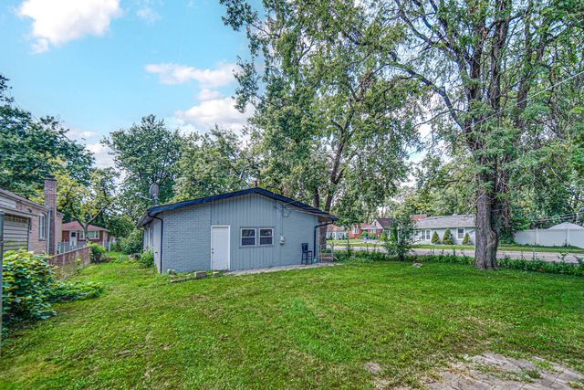 16801 Head Avenue, Hazel Crest, IL 60429