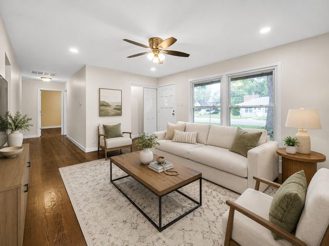 16801 Head Avenue, Hazel Crest, IL 60429