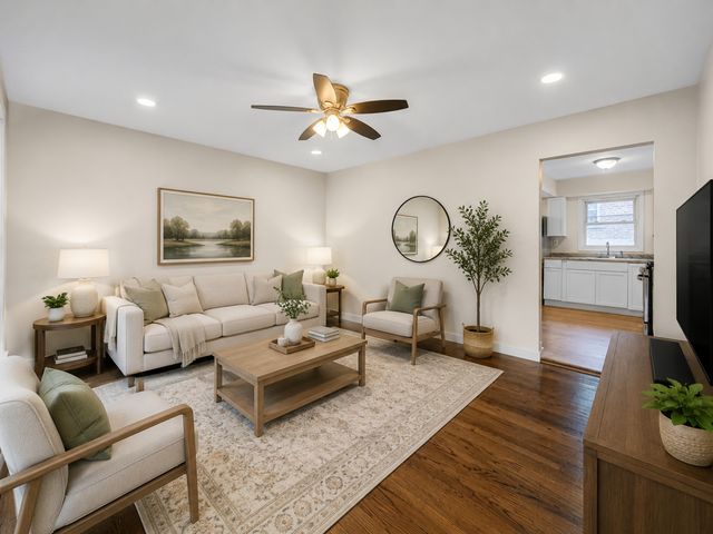 16801 Head Avenue, Hazel Crest, IL 60429