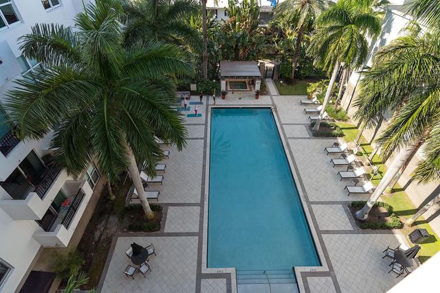 2421 NE 65th Street 506, Fort Lauderdale, FL 33308