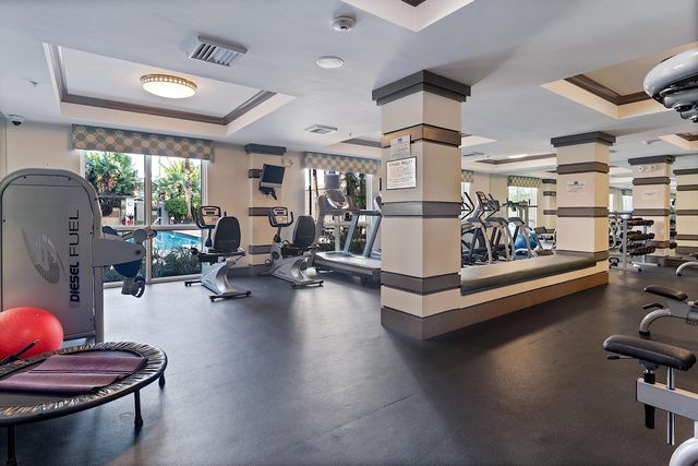 2421 NE 65th Street 506, Fort Lauderdale, FL 33308