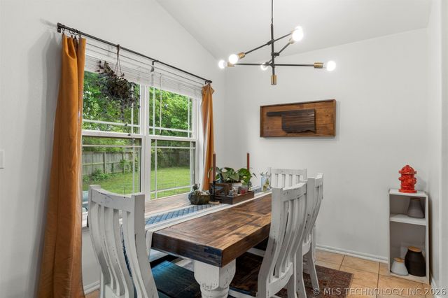 1916 N Kenosha Court, Tulsa, OK 74106