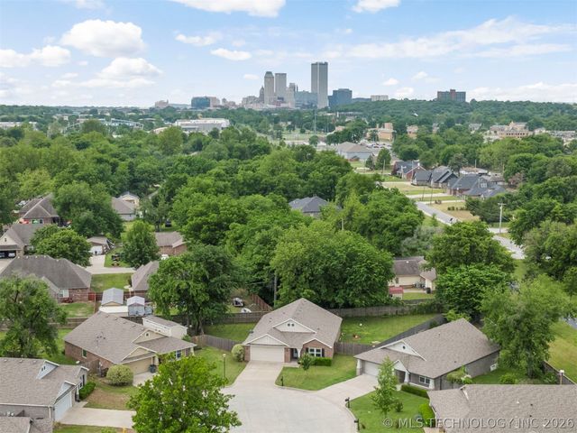 1916 N Kenosha Court, Tulsa, OK 74106