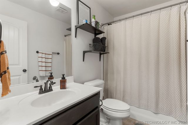 1916 N Kenosha Court, Tulsa, OK 74106