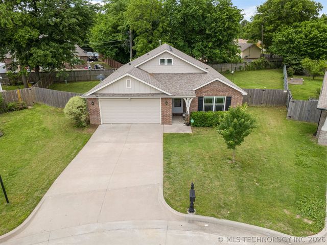 1916 N Kenosha Court, Tulsa, OK 74106