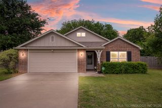 1916 N Kenosha Court, Tulsa, OK 74106