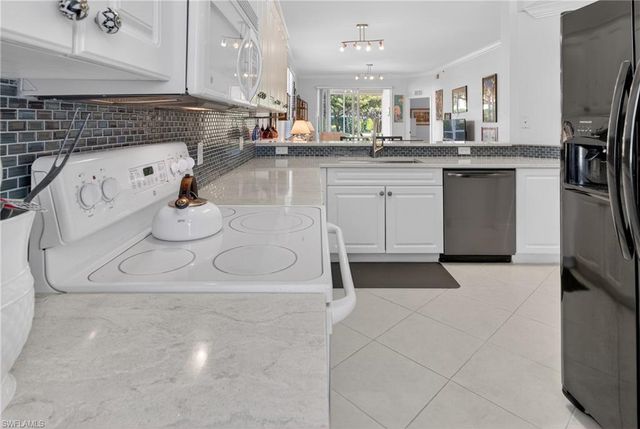 8320 Whiskey Preserve CIR # 311, Fort Myers, FL 33919