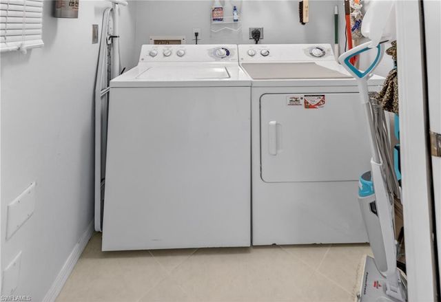 8320 Whiskey Preserve CIR # 311, Fort Myers, FL 33919