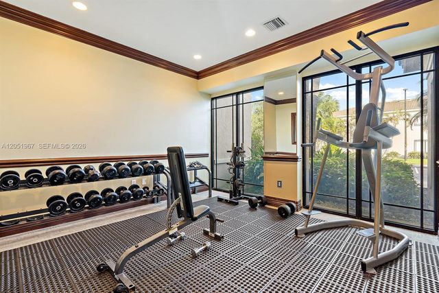 2803 N Sarento Place 108, Palm Beach Gardens, FL 33410