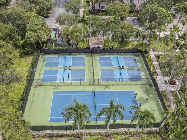 2803 N Sarento Place 108, Palm Beach Gardens, FL 33410