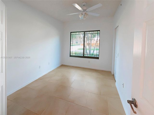 2803 N Sarento Place 108, Palm Beach Gardens, FL 33410