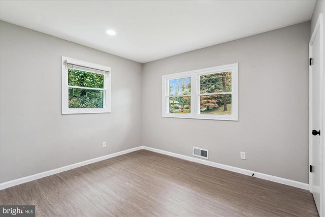 2226 WESTWOOD PL, Falls Church, VA 22043