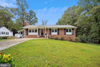 2226 WESTWOOD PL, Falls Church, VA 22043