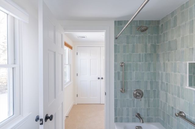 16 Meltiah Rd, Falmouth, MA 02540