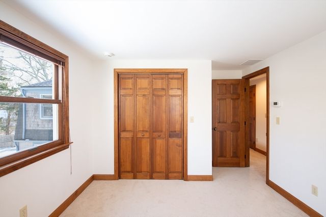 16 Meltiah Rd, Falmouth, MA 02540