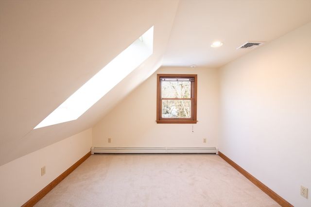 16 Meltiah Rd, Falmouth, MA 02540