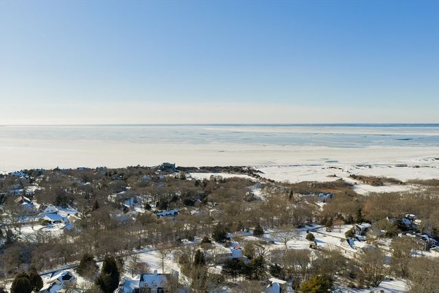 16 Meltiah Rd, Falmouth, MA 02540