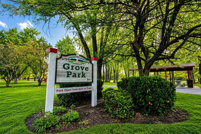 8210 Tapper Avenue, Munster, IN 46321