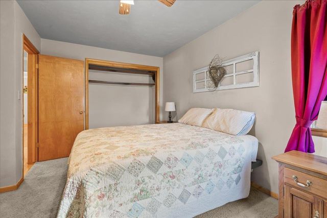 132 Desoto Avenue, Waterloo, IA 50701