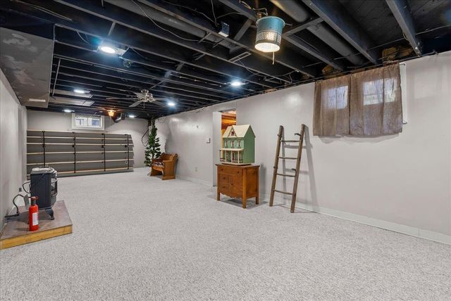 132 Desoto Avenue, Waterloo, IA 50701