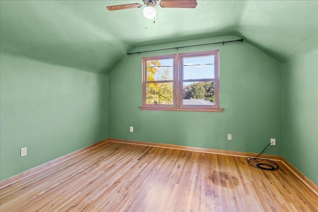 132 Desoto Avenue, Waterloo, IA 50701