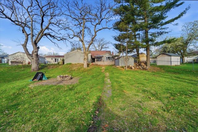 132 Desoto Avenue, Waterloo, IA 50701