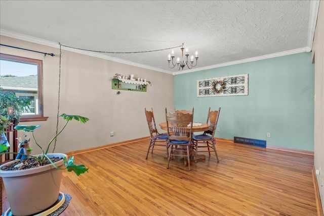 132 Desoto Avenue, Waterloo, IA 50701