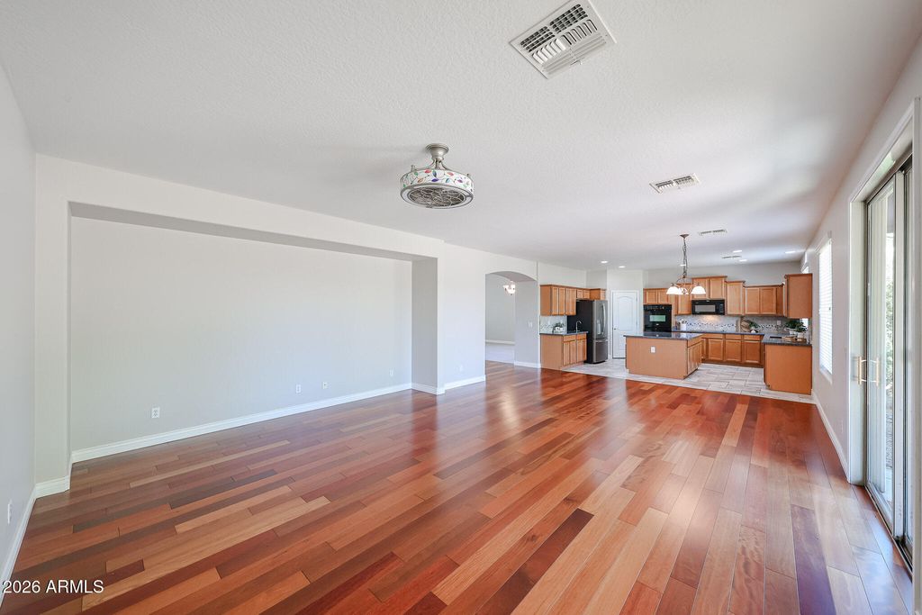 Image 19 of property listing at 2735 N 145TH Avenue, Goodyear, AZ 85395