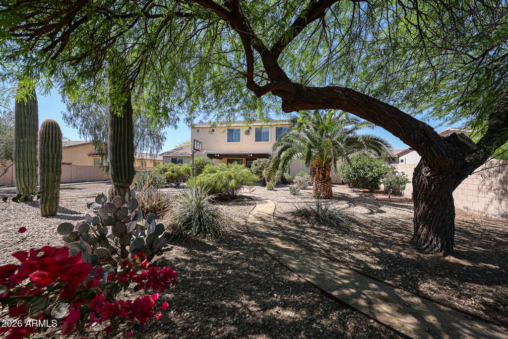 Image 54 of property listing at 2735 N 145TH Avenue, Goodyear, AZ 85395