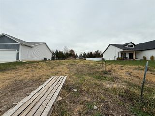 607 Ironwood Avenue, Woodward, IA 50276