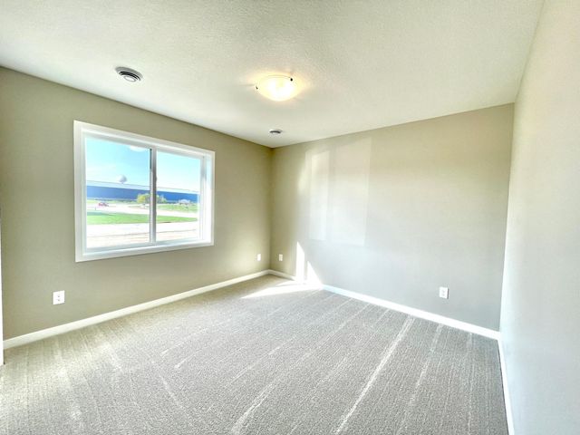 602 9th Street, Wanamingo, MN 55983