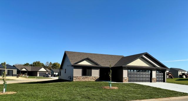 602 9th Street, Wanamingo, MN 55983