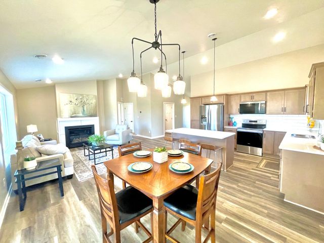 602 9th Street, Wanamingo, MN 55983