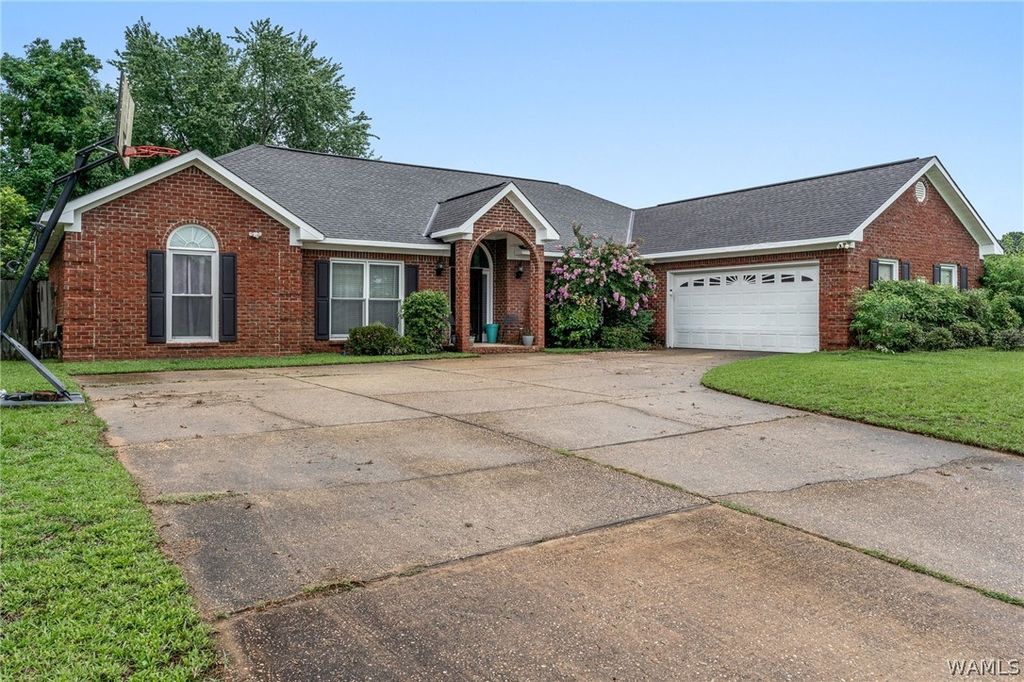 1420 INVERNESS, Tuscaloosa, AL 35405