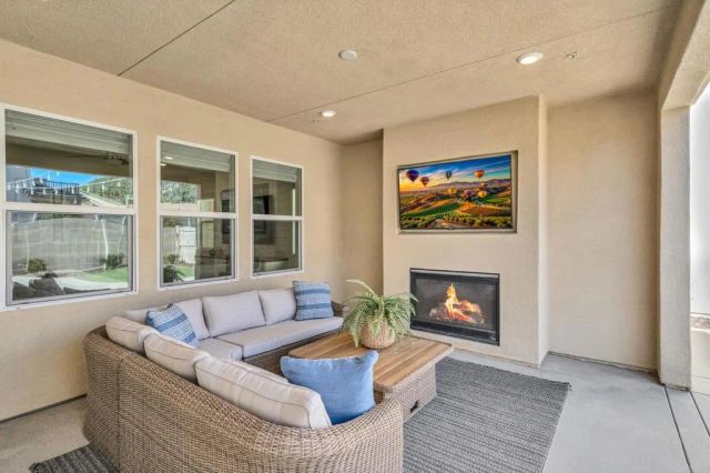 21715 Deer Grass Drive, Escondido, CA 92026