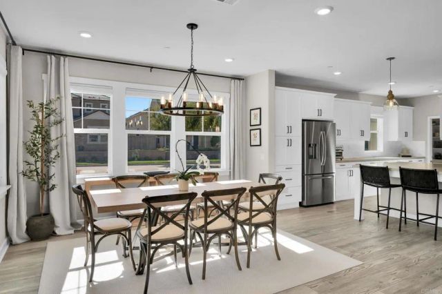 21715 Deer Grass Drive, Escondido, CA 92026