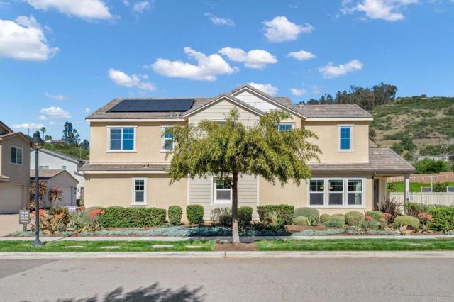 21715 Deer Grass Drive, Escondido, CA 92026