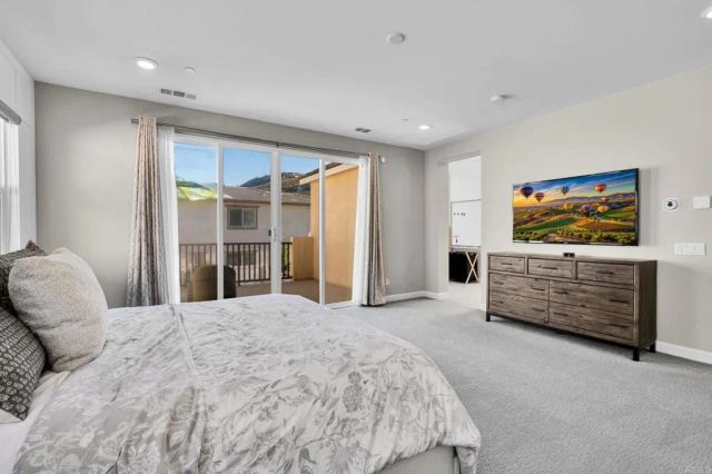 21715 Deer Grass Drive, Escondido, CA 92026