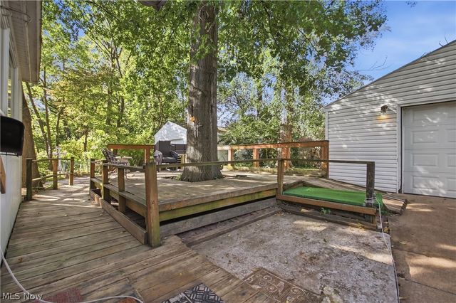 1377 Chippewa Avenue, Akron, OH 44305