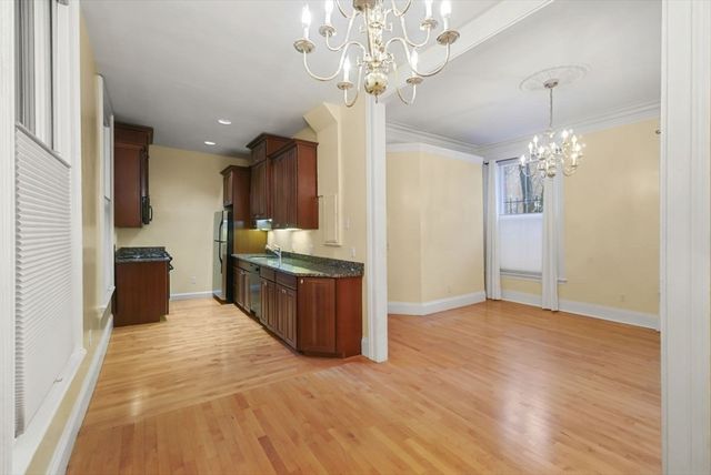 66 Waltham St 41, Boston, MA 02118