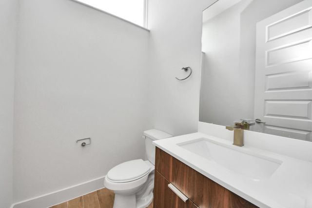 13109 Moncloa Drive, Houston, TX 77047