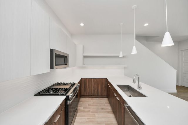 13109 Moncloa Drive, Houston, TX 77047