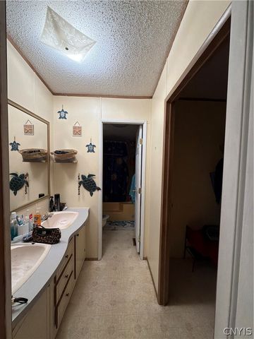 7923 Middle Road, Floyd, NY 13440