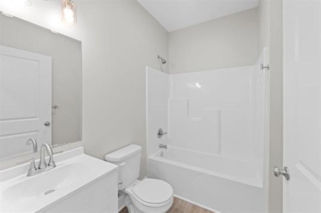 2743 Amelia Ln., Salina, KS 67401