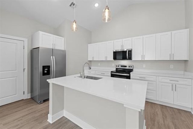 2743 Amelia Ln., Salina, KS 67401