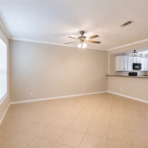 1000 Spring Loop 1301, College Station, TX 77840