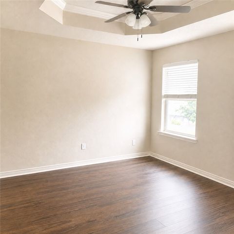 1000 Spring Loop 1301, College Station, TX 77840